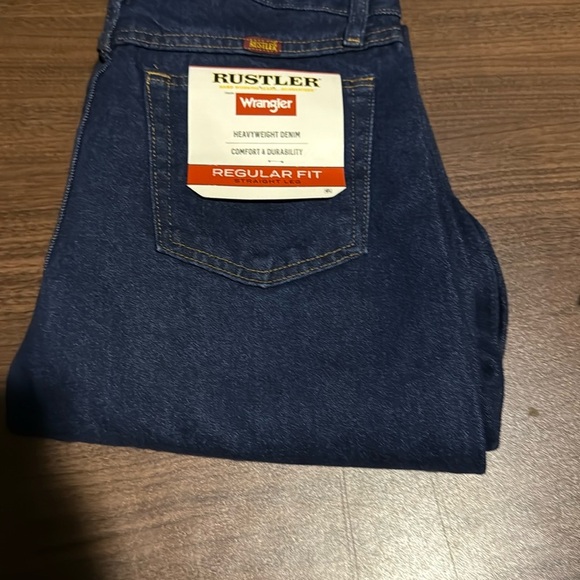 NEW-Wrangler Rustler Blue Straight Denim Jeans. Multiple Sizes - Picture 5 of 11